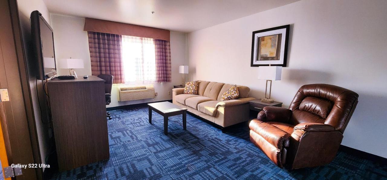 - Airport Motel Helena